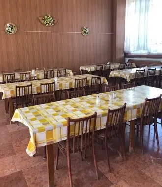Jedáleň závodného stravovania